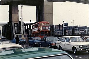 RT bus Woolwich Ferry 1979