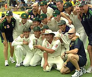 Australia regain Ashes 2006