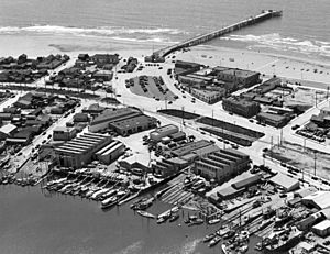 Newport Pier 1940s
