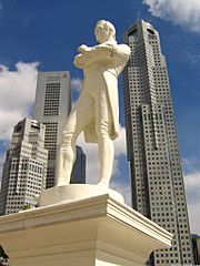 Singapore River Stamford Raffles Statue