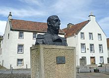 Admiral Cochrane bust, Culross, Fife
