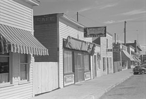 Street in Wolf Point Montana (1941)