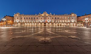 Toulouse Capitole Night Wikimedia Commons