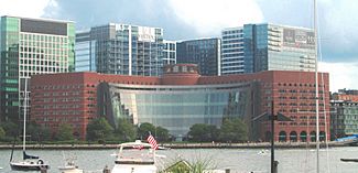 2017 Moakley US Courthouse from Central Wharf.jpg
