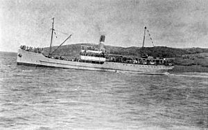 PRG280 1 3 295 The SS "Karatta" leaving Hog Bay, Kangaroo Island