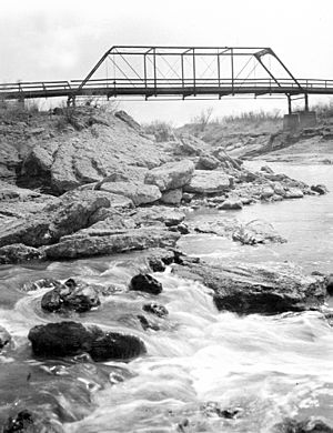 Bridge across Pecos River near Grandfalls in 1910