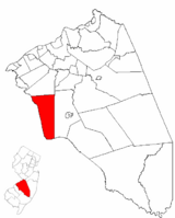 Evesham Township highlighted in Burlington County. Inset map: Burlington County highlighted in the State of New Jersey.