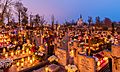 Celebración de Todos los Santos, cementerio de la Santa Cruz, Gniezno, Polonia, 2017-11-01, DD 07-09 HDR