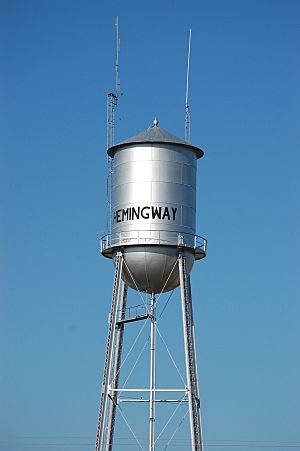 Water tower in downtown Hemingway