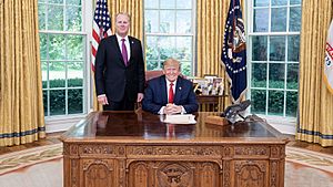 President Trump meets Kevin Faulconer (2019-06-19)