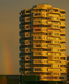 Rainbow and office block, Croydon (geograph 3851950)