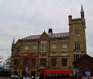 ABOD Memorial Hall (cropped)