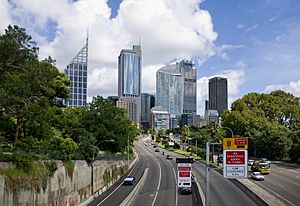 Cahill Expressway from Art Gallery Road – CN