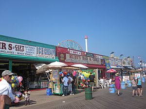Coney Island snack shops IMG 1772