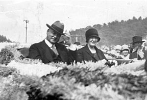Herbert Hoover and Lou Henry Hoover ride in an automobile during the 1928 Presidential Campaign