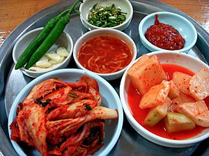 Korean.cuisine-Kimchi-Jeotgal-01