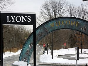 Lyons train station    Zip Code of Lyons NJ
