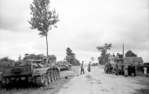 Bundesarchiv Bild 101I-738-0275-04A, Villers-Bocage, zerstörte britische Panzer