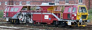 Rail track tamper - DR73238 - Jarvis Fastline livery - Chester railway station - 2005-10-09