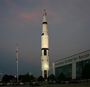 Saturn V, Davidson Center for Space Exploration (Huntsville, Alabama, USA)