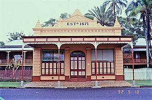 Brennan & Geraghtys Store & two adjacent buildings and stables (1992).jpg