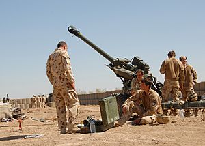 Australian gunners Afghanistan March 2009.jpg