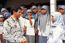 U.S. Ambassador to Indonesia Paul Wolfowitz during a visit to local Indonesian School 1987