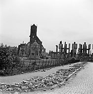 Bezuidenhout, June 1945, Juliana van Stolberg monument and the ruins of the Wilhelmina Church