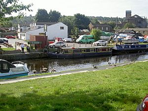 Calder and Hebble canal at Mirfield. - geograph.org.uk - 362132.jpg