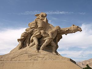 Discoverers-statue-by-Juma-Jumadurdy-Balkanabat-Turkmenistan