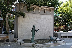 Monumento a Eugenio D'Ors 008.JPG