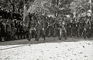 Desfile militar en San Sebastián (1942)