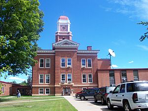 Forest County Courthouse