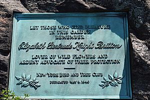 Plaque honoring Elizabeth Gertrude Knight Britton at New York Botanical Garden
