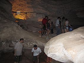 Tourists at Longhorn Cavern IMG 2026.JPG