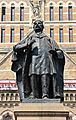 Statue of Sir Pherozeshah Mehta.jpg