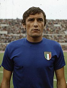 Gigi Riva, Italia, 1968 (cropped)