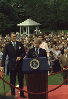 John Fraser Prime Minister of Australia and Jimmy Carter during a state visit arrival ceremony. - NARA - 175240