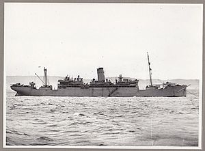 HMS-Cavina-WW2-1941-requisitioned-Elder&Fyffes-Banana-Boat