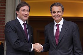 Portugal Prime Minister Pedro Passos Coelho with Zapatero