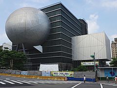 Taipei Performing Arts Center construction site 20190629