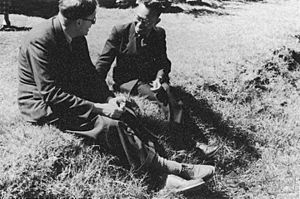 Tang Fei-fan and Joseph Needham in 1944