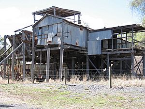 Acland No. 2 Colliery (former) (2006).jpg