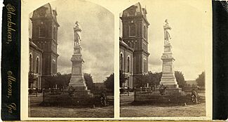 Confederate monument, Mulberry Street (Blackshear photo), circa 1870s - DPLA - 2acb6d0925c38742b8bc9c4096556c2e