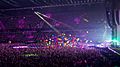 Coldplay perform "Adventure of a Lifetime", Amsterdam Arena, June 2016 (5)