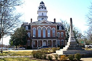 Hancock County Courthouse and Confederate Monument in Sparta
