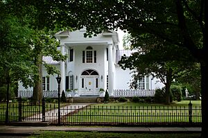 Bibb House of Seek Museum, Russellville Kentucky