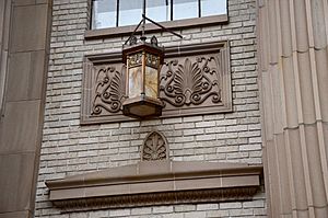 Lantern and terracotta - Wash Co Courthouse (Oregon)