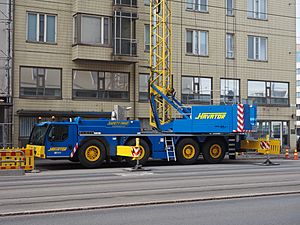 Crane vehicle in Sörnäinen