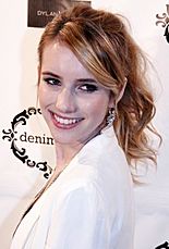 Emma Roberts 2011. 3